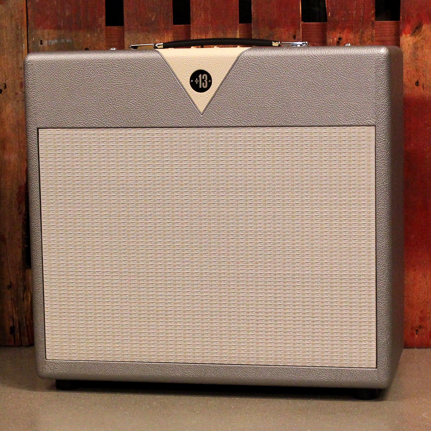 Divided By 13 CJ11 1x12 Combo Amp, Silver, Ivory V - Image 5