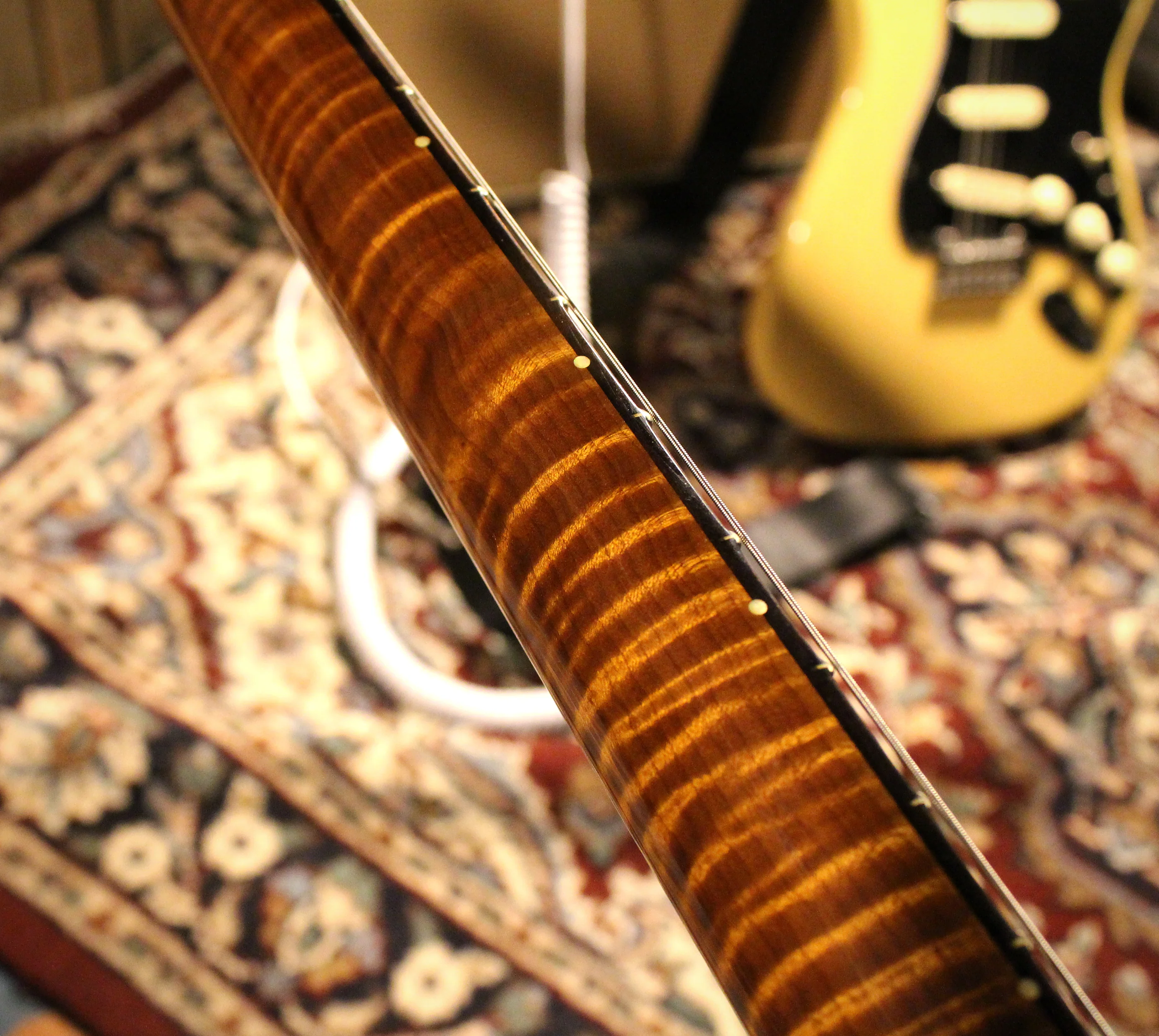Fender Custom Shop Artisan Koa Stratocaster - Image 12