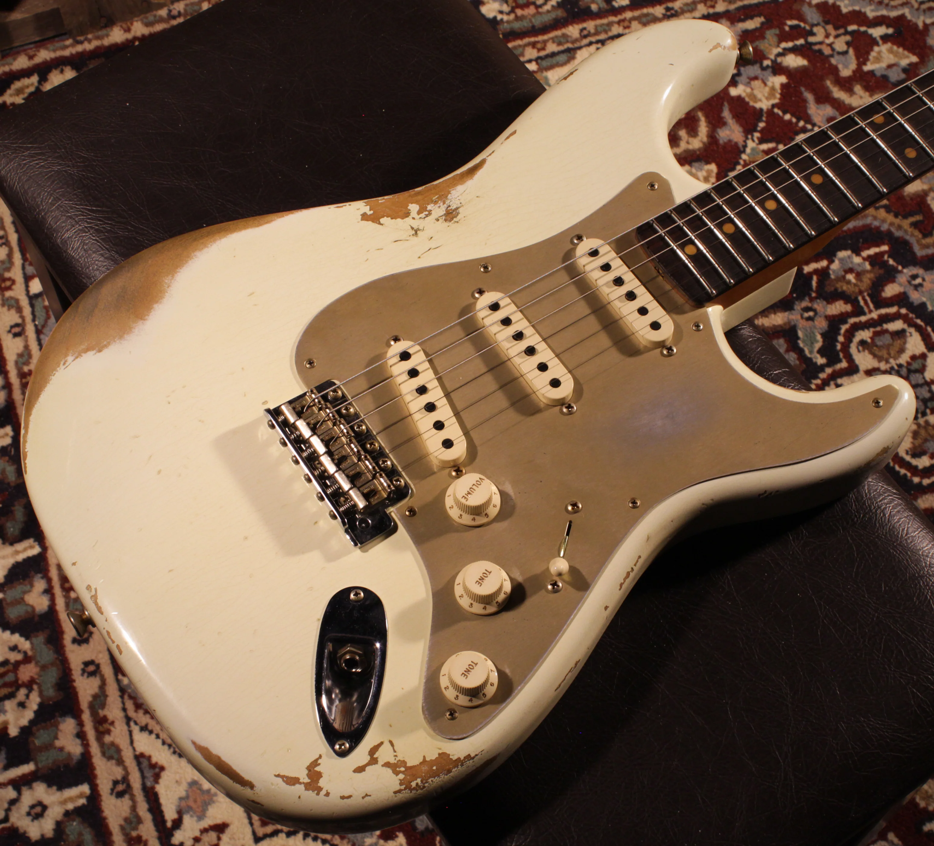 Fender Custom Shop LTD '59 Stratocaster, Heavy Relic, Aged Olympic White - Image 13