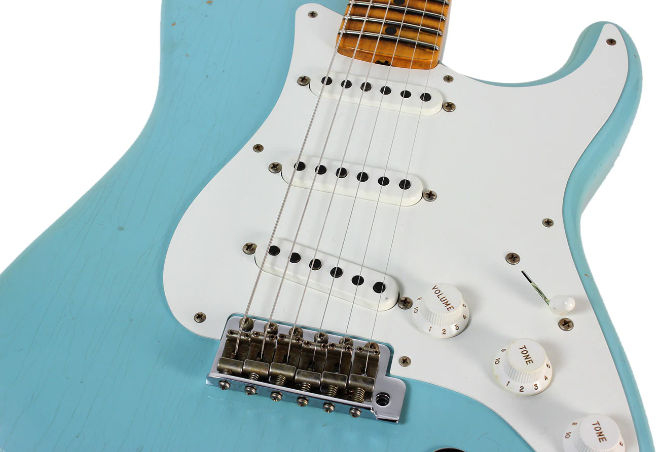 Fender Custom Shop 1955 Journeyman Relic Stratocaster - Aged Daphne Blue - NAMM - Image 7