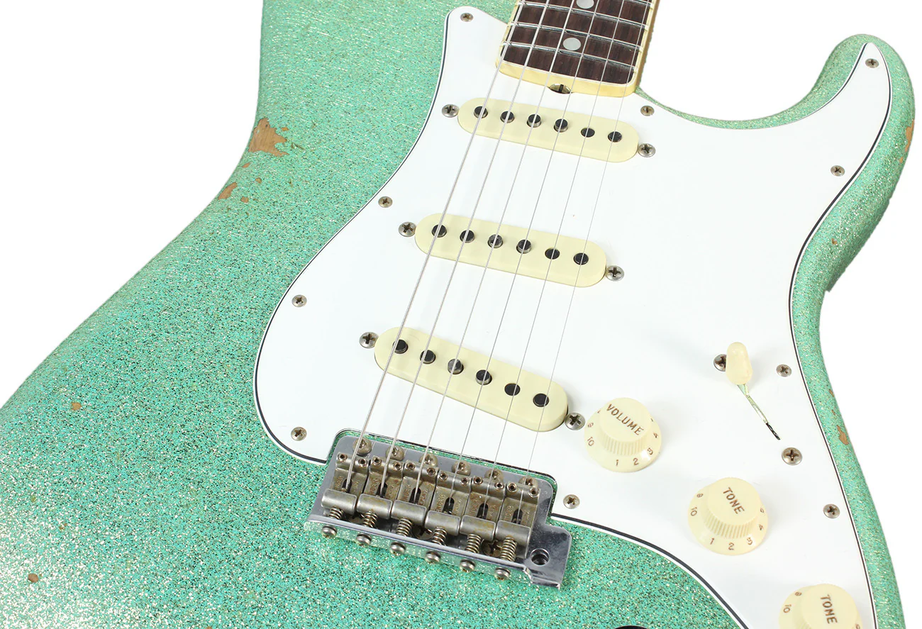 Fender Custom Shop 1967 Relic Stratocaster - Sea Foam Green Sparkle - NAMM - Image 7