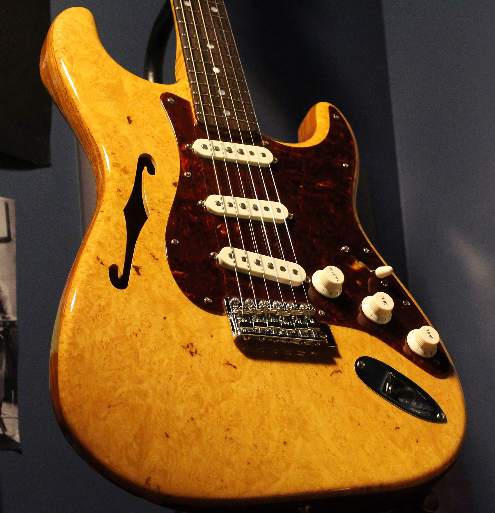 Fender Custom Shop Artisan Stratocaster Thinline - AAAA Maple Flame Burl Top - Image 11