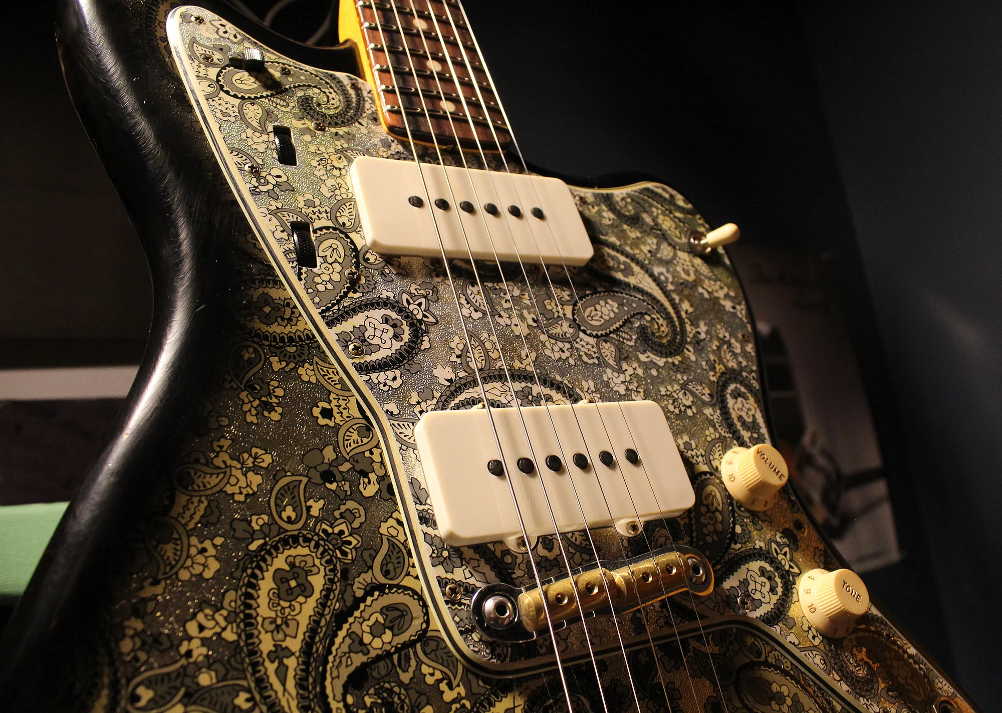 Fender Custom Shop Journeyman Relic Jazzmaster - Black Paisley - Image 14