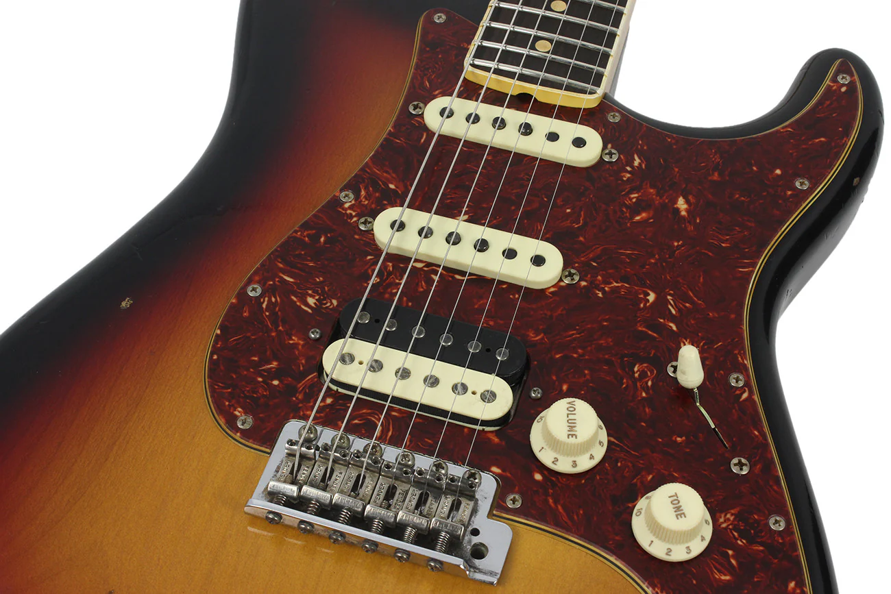 Fender Custom Shop Postmodern Journeyman Relic HSS Strat - 3 Tone Sunburst - Image 7