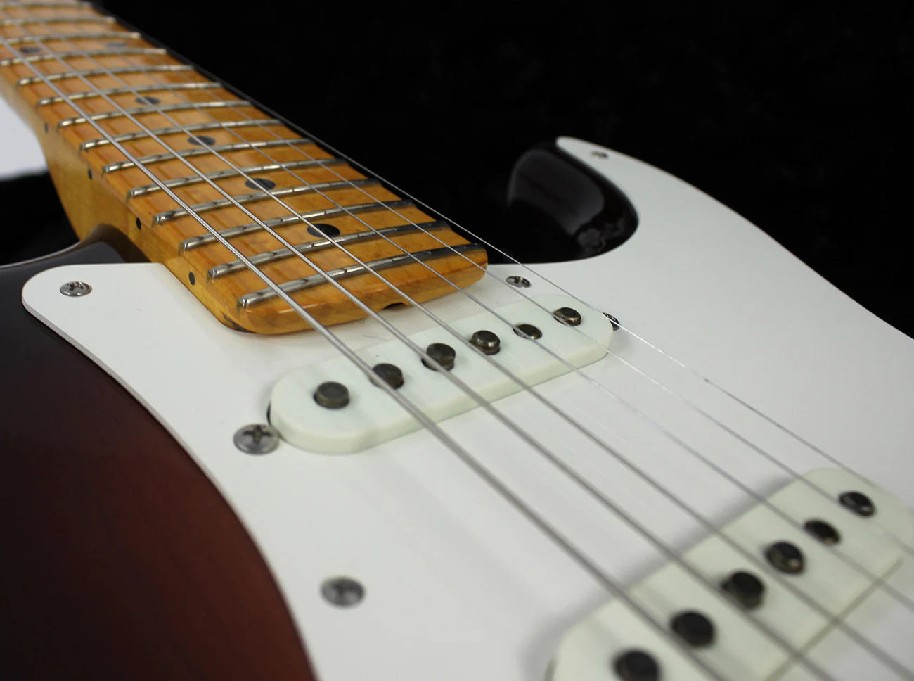 Fender Custom Shop Postmodern Lush Closet Classic Strat - 2 Tone Sunburst - Image 15