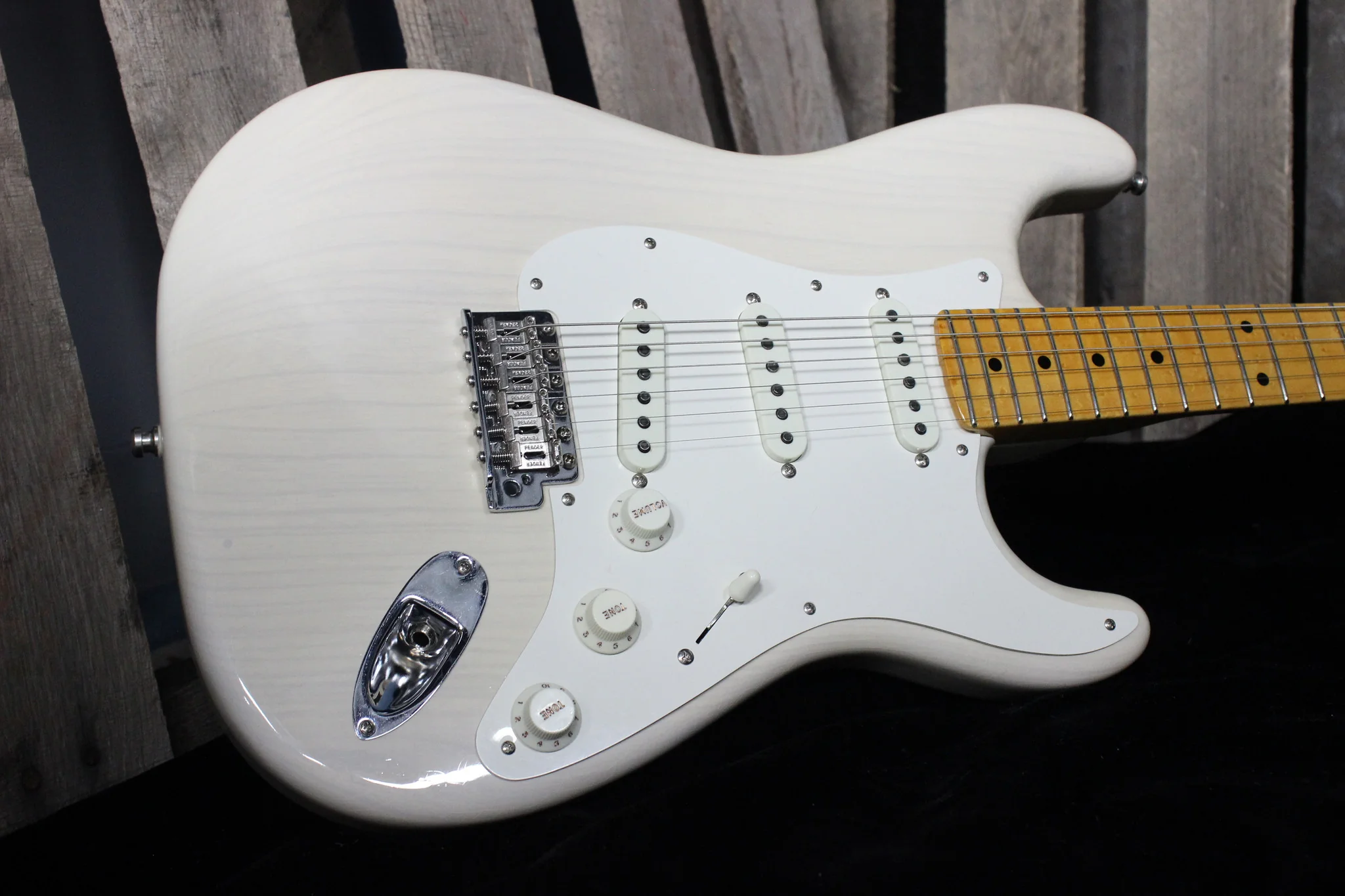Fender Custom Shop Postmodern Lush Closet Classic Strat - Olympic White - Image 14