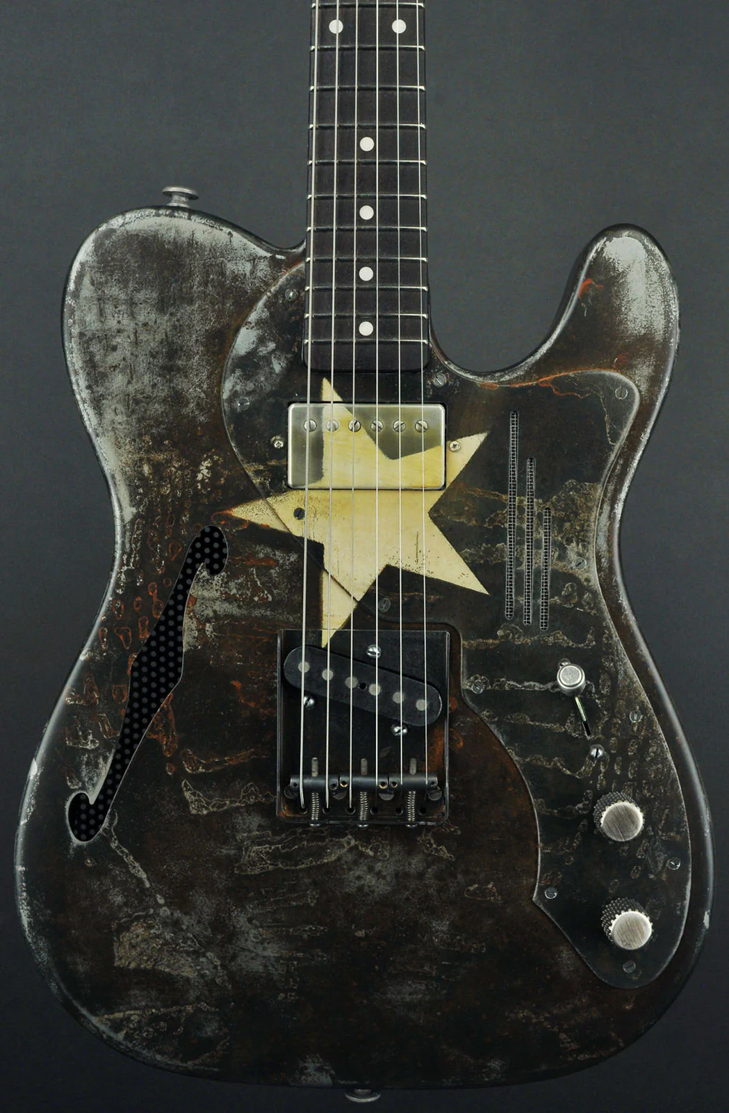 Trussart Deluxe Steelcaster Guitar Cream Star