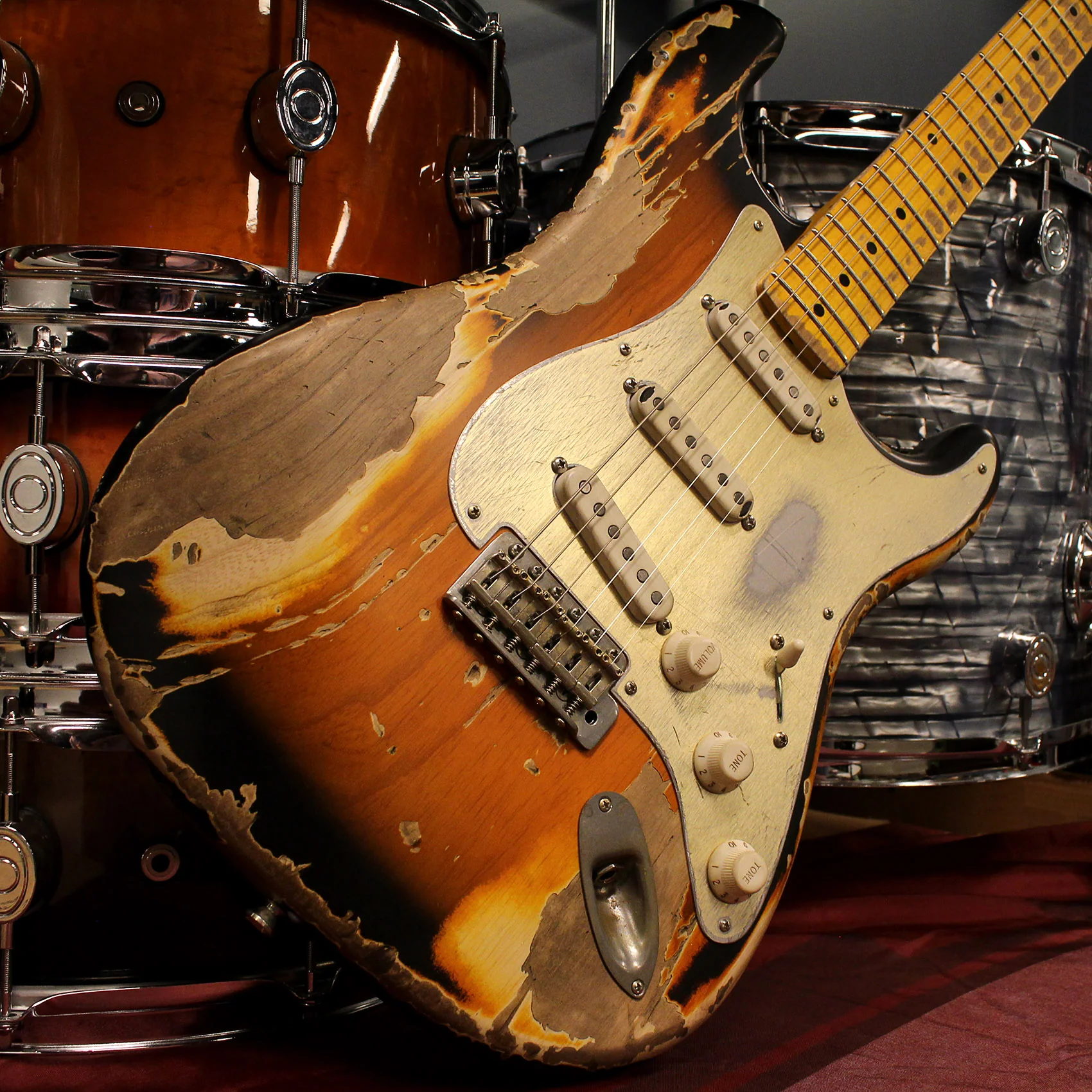 Nash S57 Guitar, 2-Tone Burst, Extra Heavy Aging, Boat Neck, Gold Anodized Pickguard - Image 10