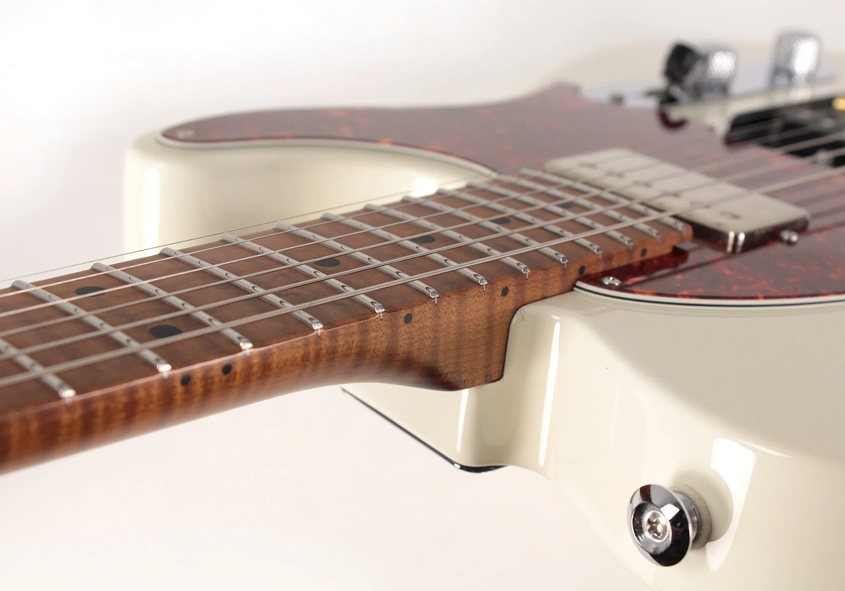 Suhr Select Classic T HS Roasted, Flamed, Swamp Ash, Olympic White - Image 10