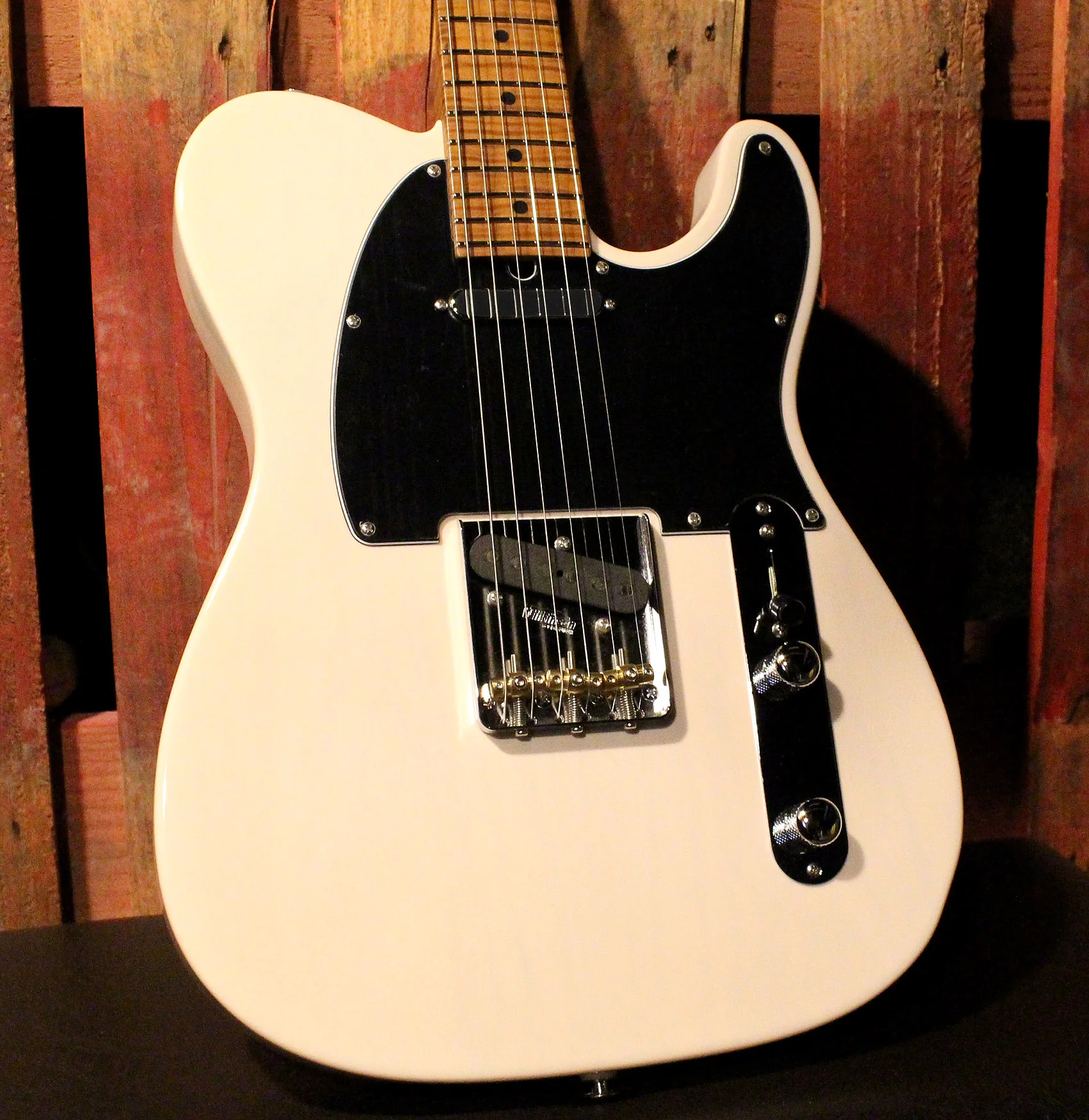 Suhr Select Classic T Roasted, Flamed, Swamp Ash, Trans White - Image 11