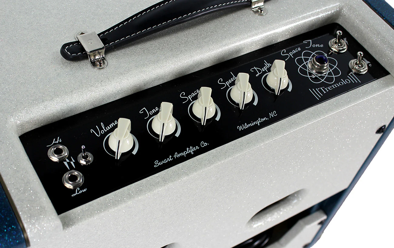 Swart STR-Tremolo 1x12 Combo Amp, White and Ocean Sparkle - Image 6