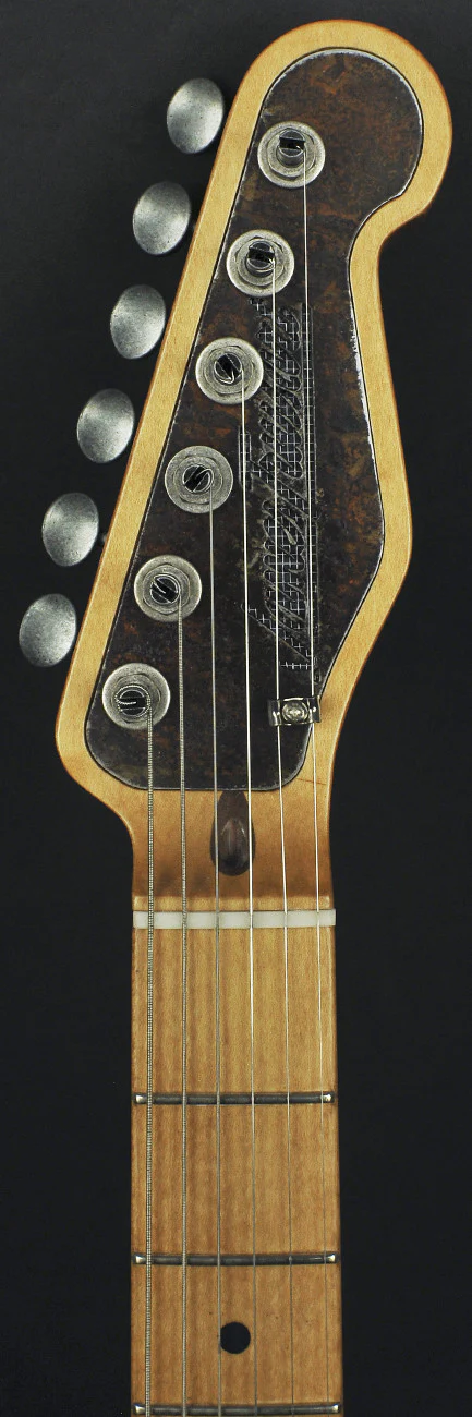 Trussart Deluxe Steelcaster Guitar Rust-O-Matic Cream Star - Image 4