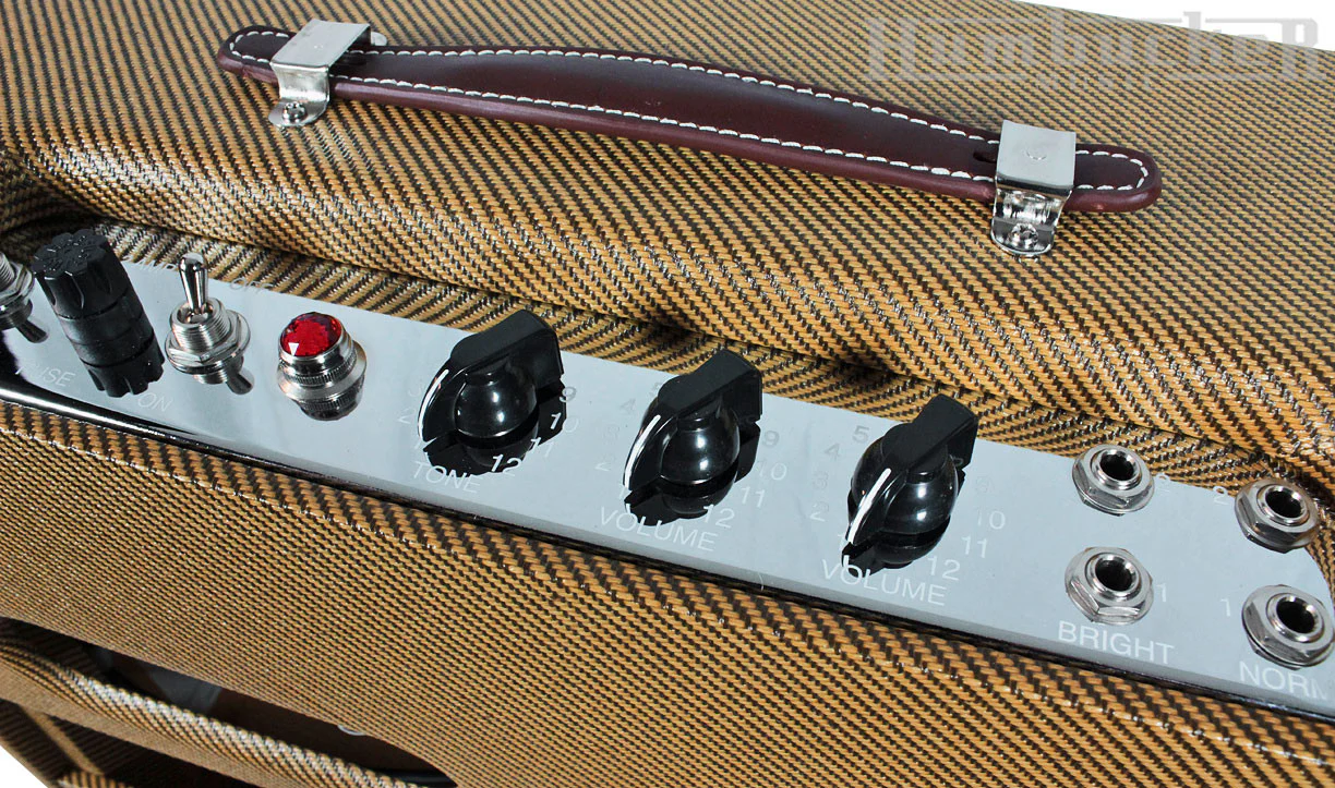 Tungsten Crema Wheat Amp - Lacquered Tweed - Image 3