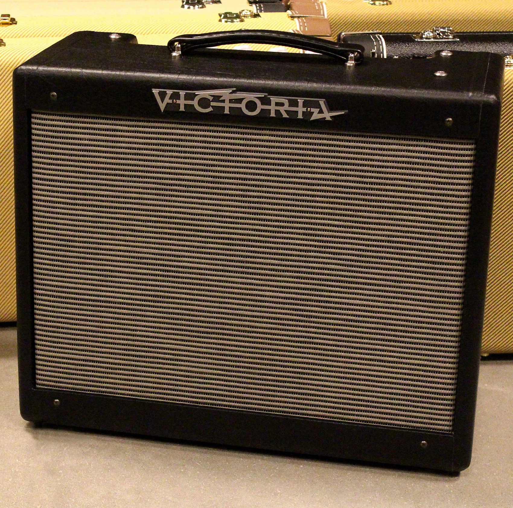 Victoria Amplifier Club Deluxe 1x12 Combo, Black Tolex - Image 5