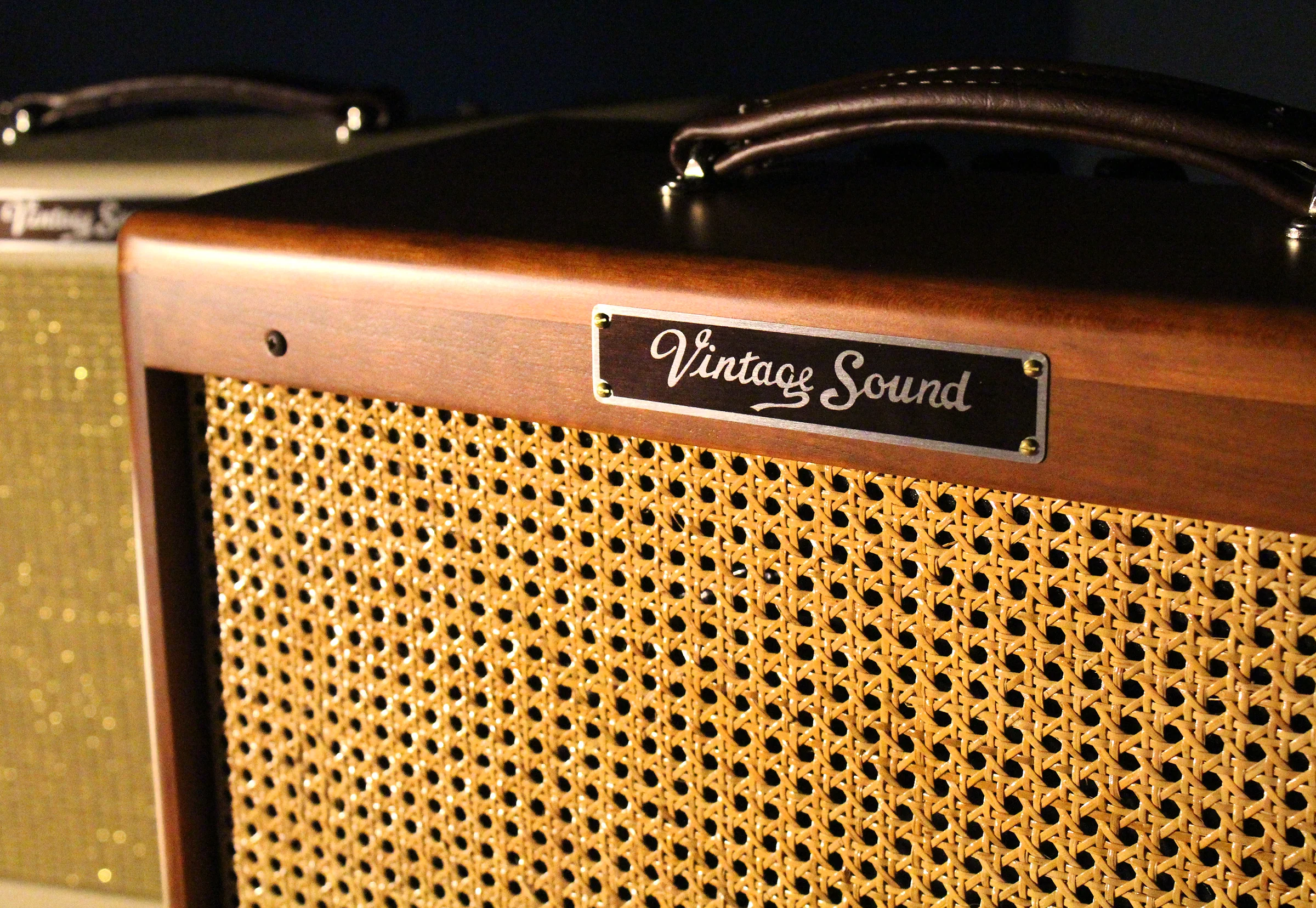 Vintage Sound Tweed 15 1x12 Combo, Custom Cherry, Wicker - Image 7